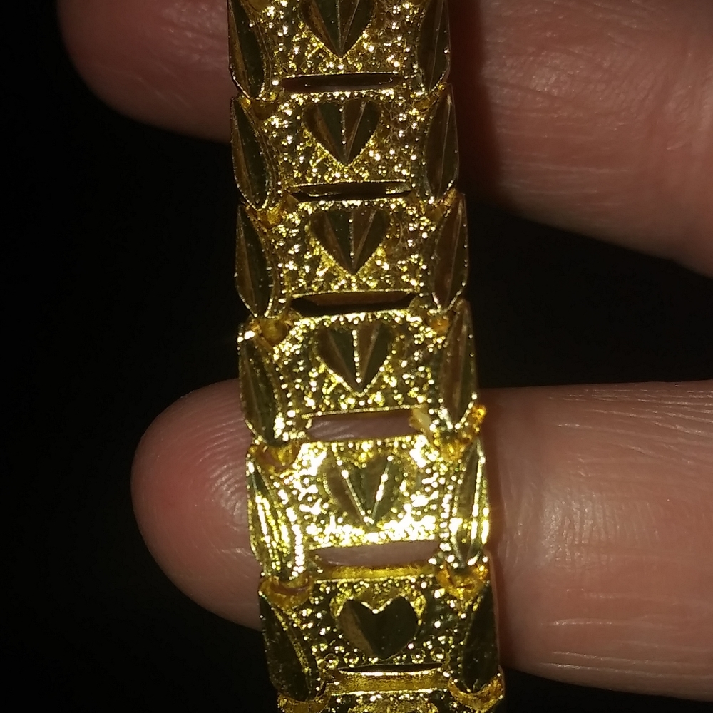 Gold bracelet